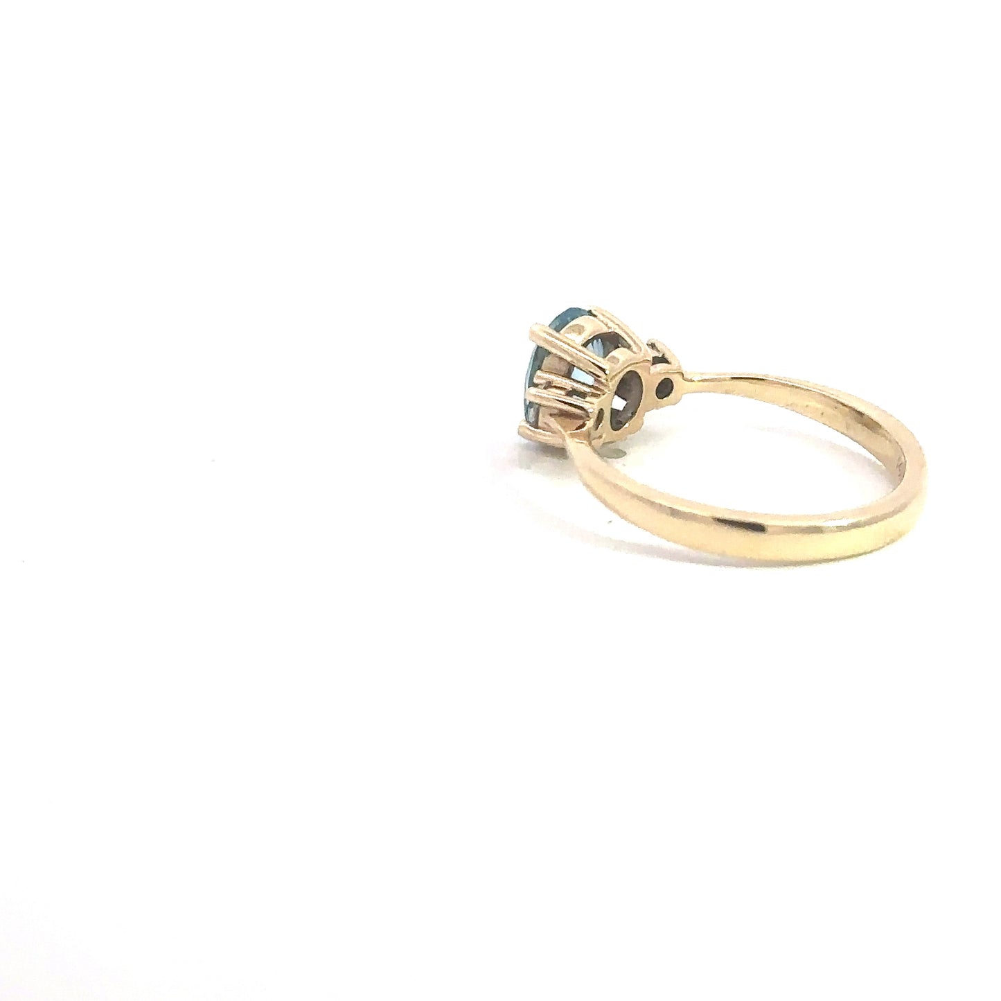 Aquamarine Oval 8x6 mm