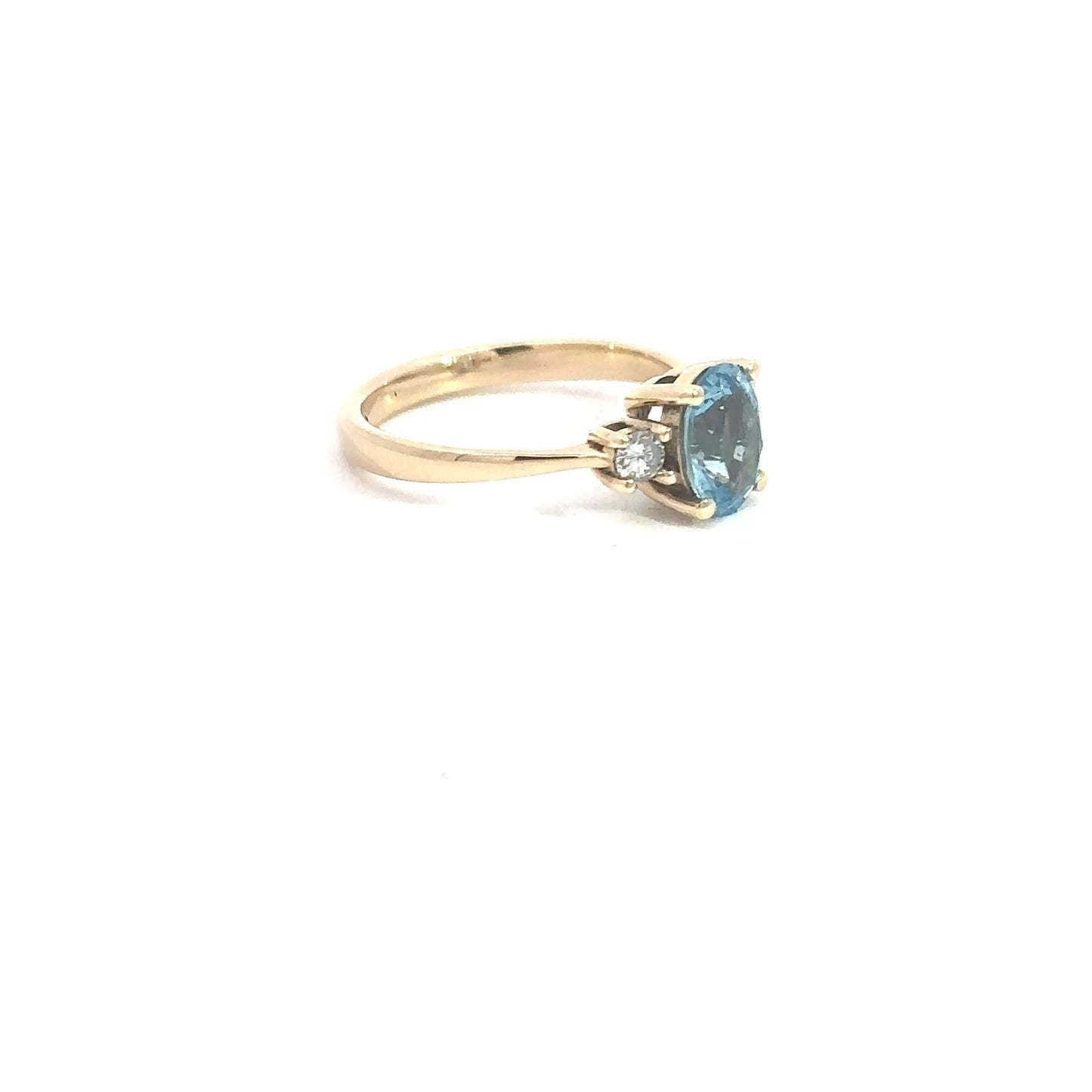 Aquamarine Oval 8x6 mm - Gold Star Jewelry