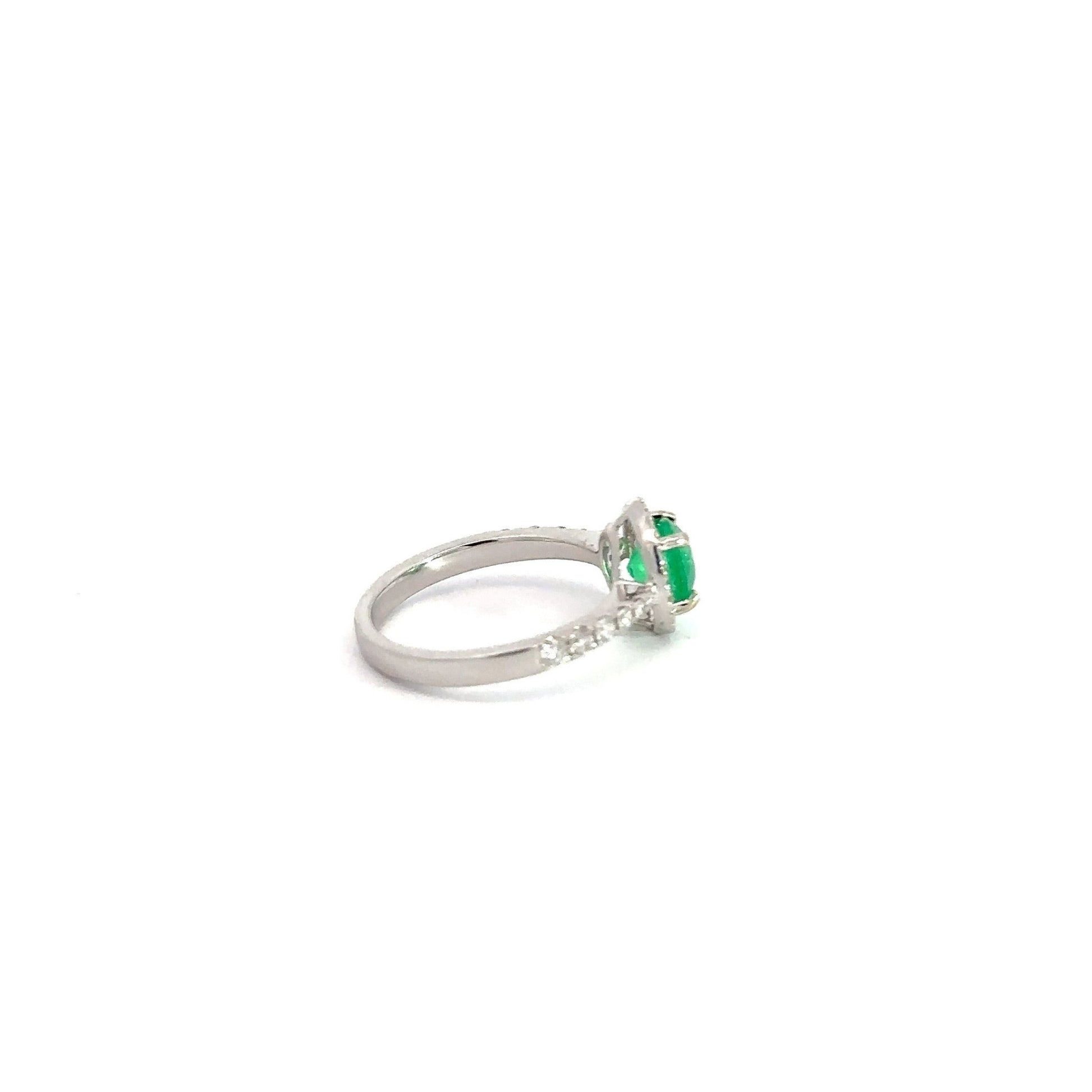 Emerald 1.0 Ct. ,Ring 18K White Gold - Gold Star Jewelry
